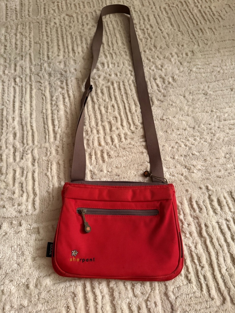 Sherpani Red Crossbody Bag Lightweight Travel Small Shoulder Purse